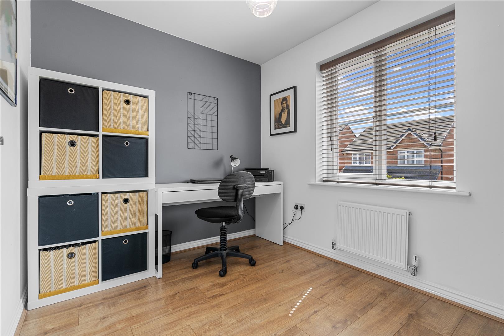Bedroom/Study
